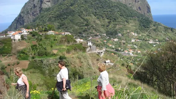 Referta & Castelejo: Half-Day Morning Walk