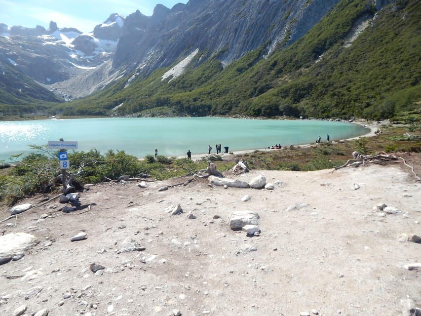 Trasferimento di andata e ritorno a basso costo per la laguna di Esmeralda