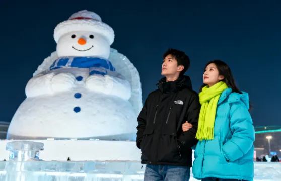 哈爾濱旅拍【跟拍攝影親子照情侶閨蜜兒童跟拍家庭Trip Moments】