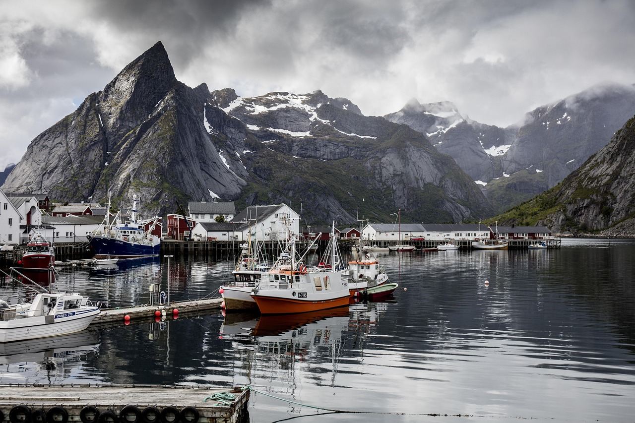 Norway Svolvær | Lofoten Island Highlights 1-day Tour [Private Charter/Group Tour Options]