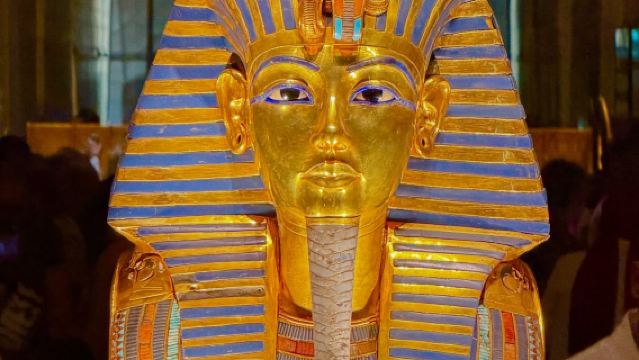 ทัวร์เต็มวันไคโรและพิพิธภัณฑ์อียิปต์จากชาร์ม เอล ชีคโดยรถบัส