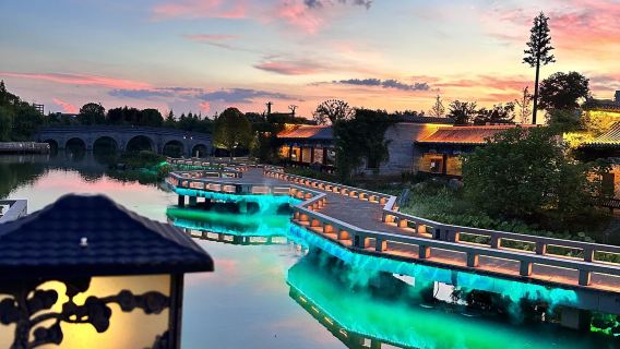 Tour di un giorno al Museo della Ceramica Antica del Tè di Ji'an, Jiangxi e all'Accademia Bailuzhou con servizio in inglese