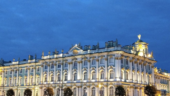 Customizable Moscow - Sergiyev Posad Day Tour with Private Car for a Comfortable Experience