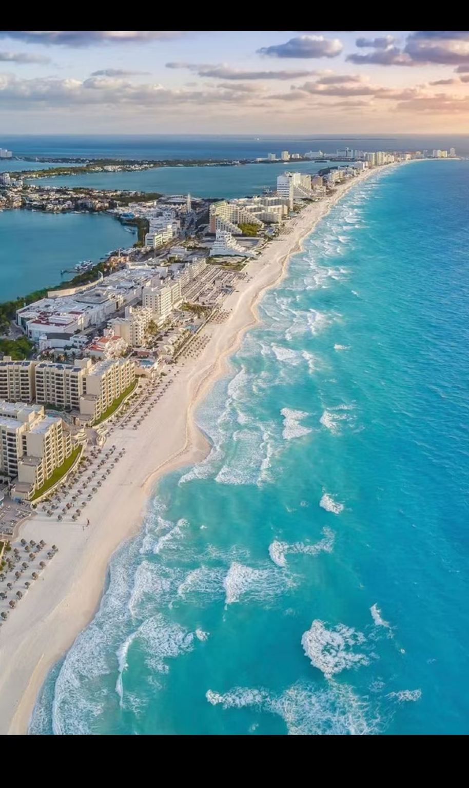 Cancun + Underwater Museum + Xcaret Park + Cancun Beach Private Charter Day Tour