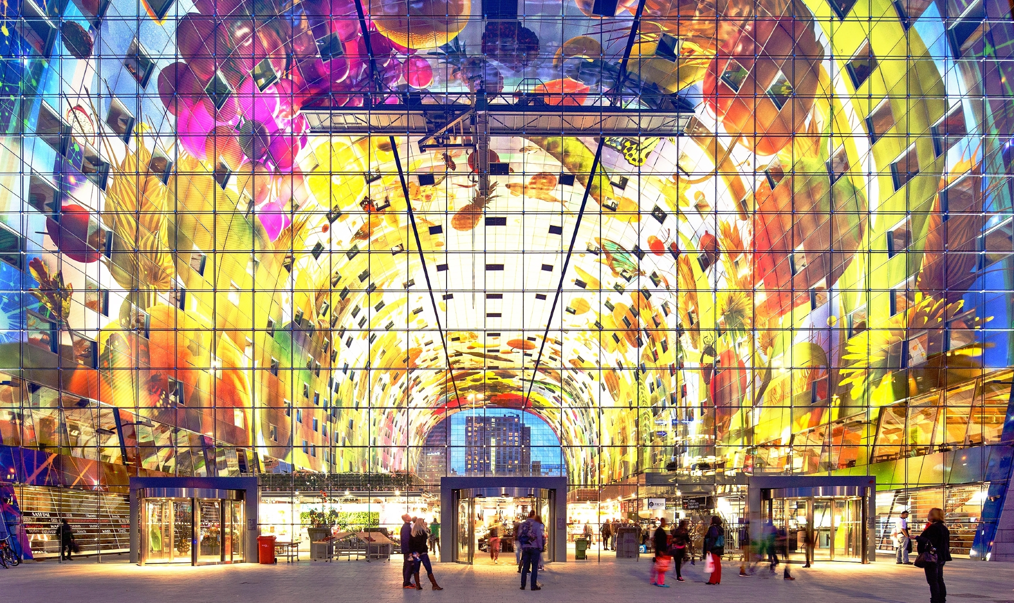 1-day tour to Miniworld Rotterdam, Markthal, and Willemswerf