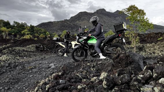 ทัวร์มอเตอร์ไซค์ลาวาดำบาหลี (เส้นทางภูเขาไฟกินตามานี)