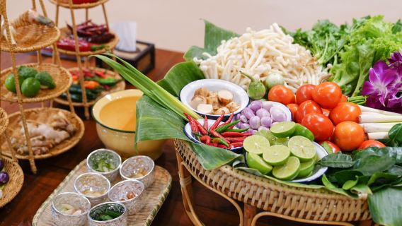 White Lotus Thai Cooking Class near Grand Palace | Market Tour, 4  Dishes & Certificate