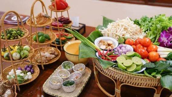 White Lotus Thai Cooking Class near Grand Palace | Market Tour, 4  Dishes & Certificate