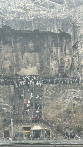 Luoyang Longmen Grottoes + TRACING LUOSHEN FU 1-day tour [Luoyang Dahehui Attraction]