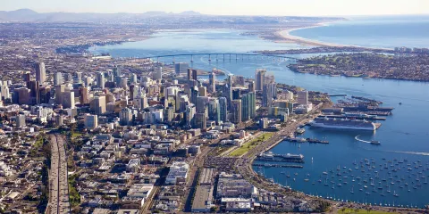 美國聖地亞哥港+動物園+中途島號博物館+聖地亞哥日落懸崖自然公園