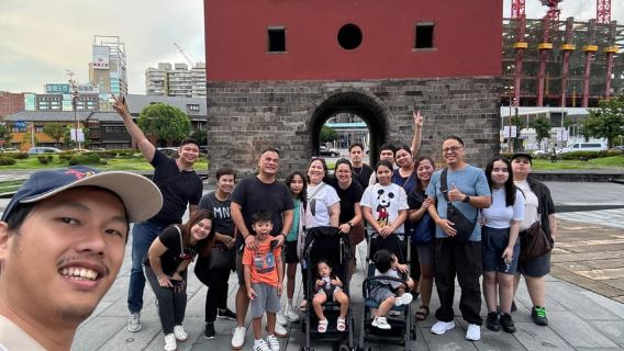 Taipei Foodie + History Walking Tour