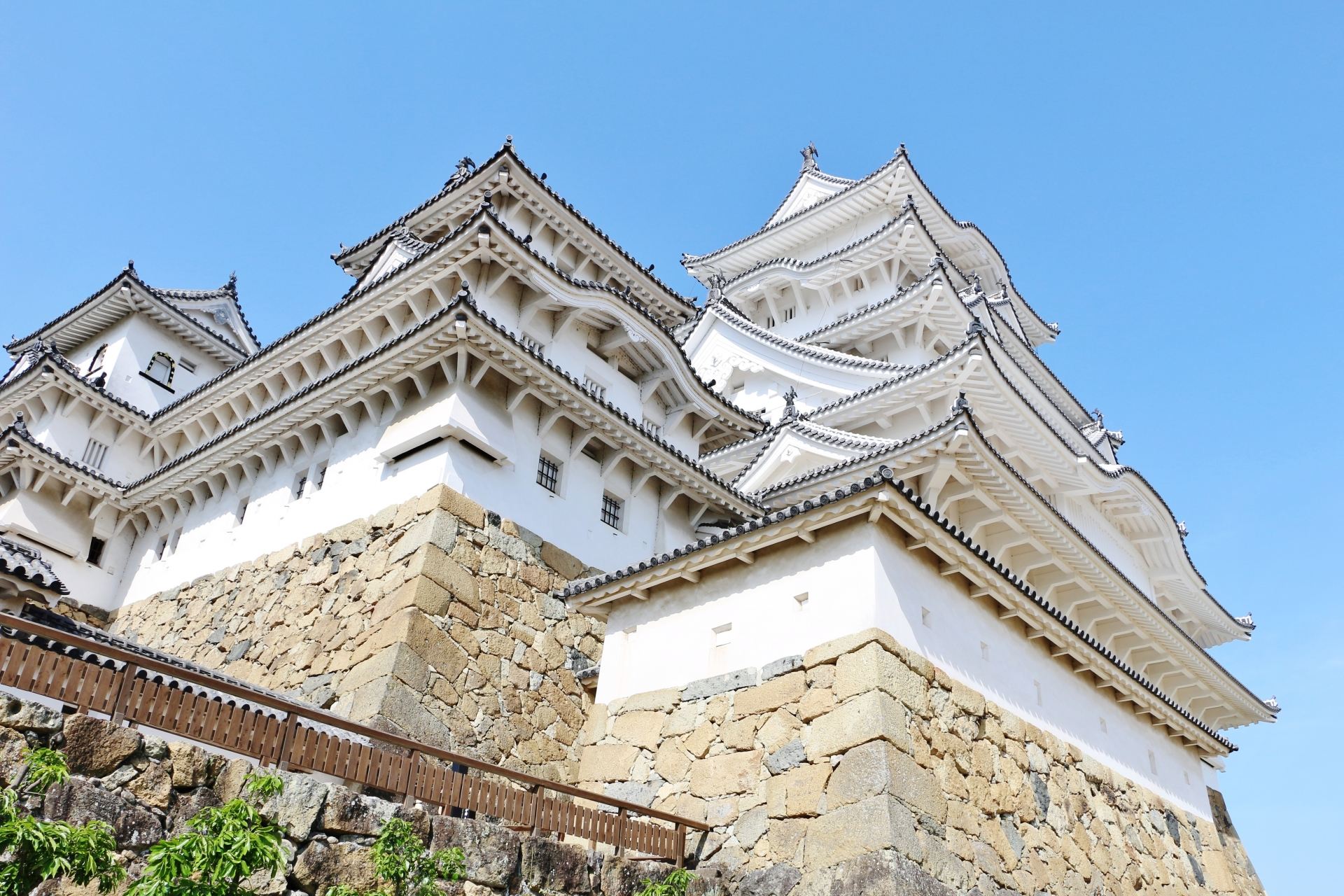 Himeji Castle & Arima Onsen & Mount Rokkō Day Tour from Osaka (Optional Meals Included)