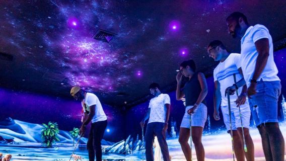 Dubai Attraction: 3D Blacklight Minigolf Dubai