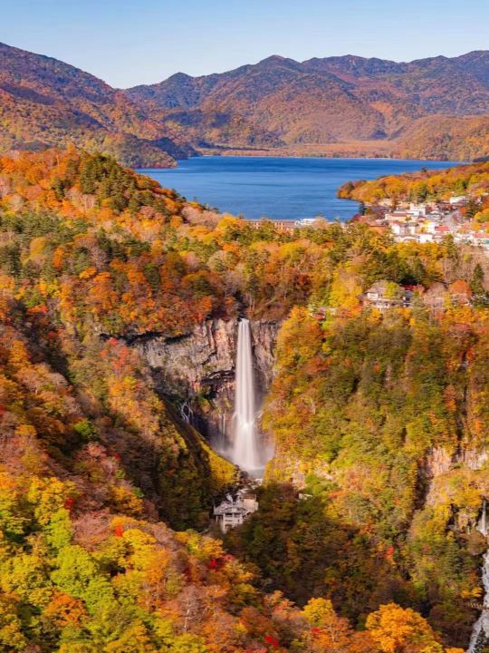 日光東照宮＋日光江戶村＋華嚴瀑布＋中禪寺湖包車一日遊