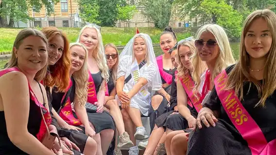 Riga Sightseeing Tour by Canal Boat with Audioguide