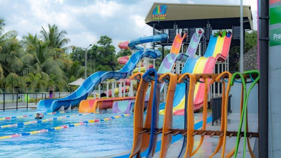 Parco acquatico a Bandaragama