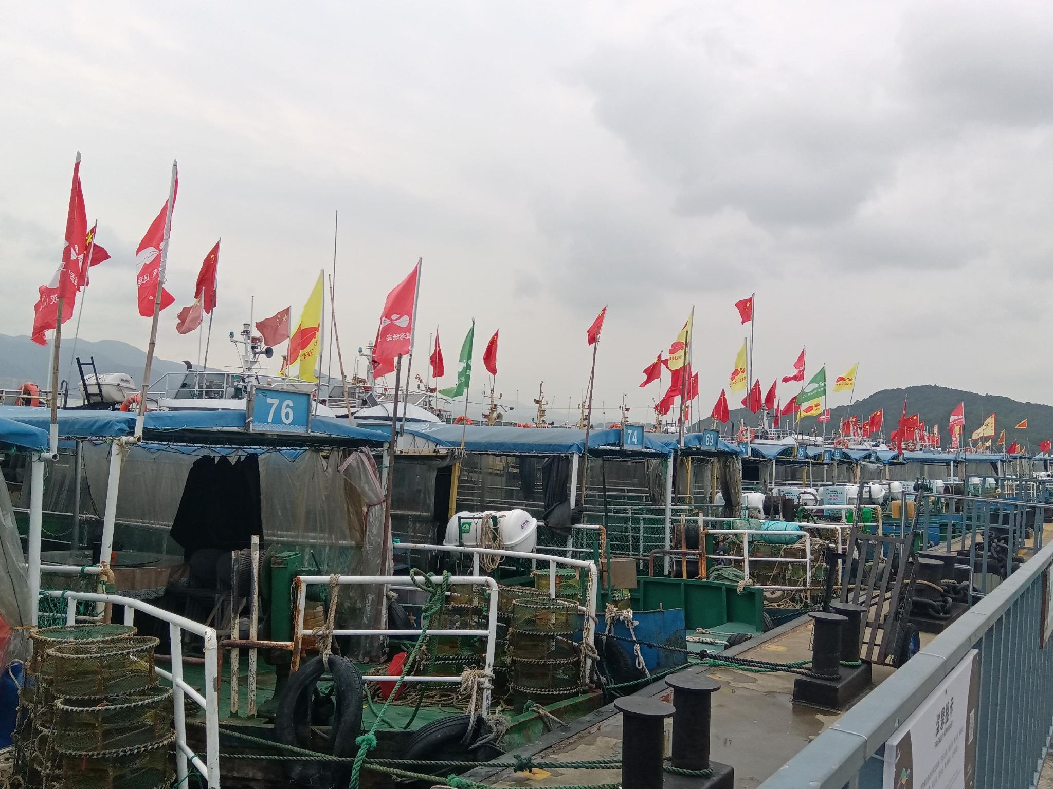 浙江寧海灣包船出海觀光+拉地籠+吃船餐/魚獲現吃【魚獲可打包帶走+可包船去橫山島小普陀玩+親子團建優選】