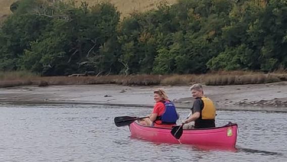 Totnes: Navega en canoa por el río Dart