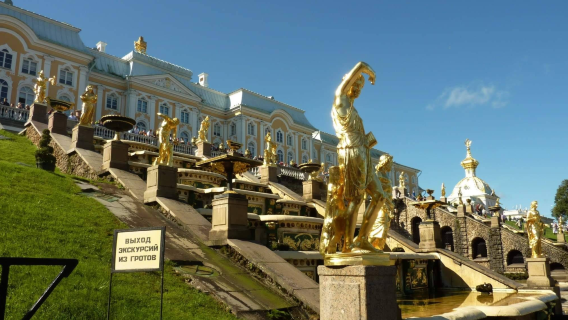 聖彼得堡地陪/導遊/商務翻譯/展會翻譯/