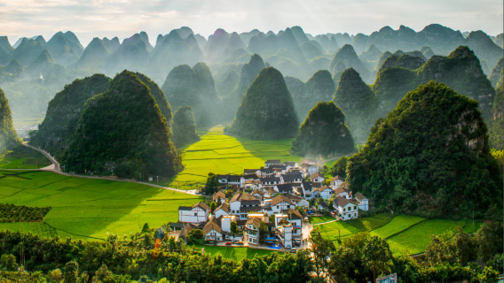 興義萬峰林+峰林布依一日遊【興義市區+高鐵南站/機場接送】