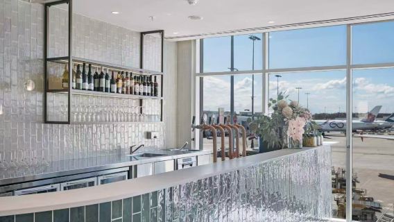 Australia Sydneyn lentoaseman (SYD) Plaza Premium Lounge -vierassalonkipalvelu|3 tunnin kokemus ja ruokailu T1-terminaali