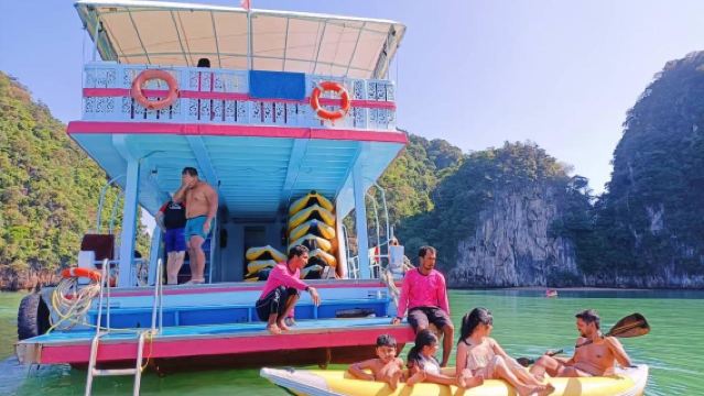 搭乘大船遊覽攀牙灣詹姆斯，體驗海上獨木舟·邦德島 洪島+帕納克島+納凱島