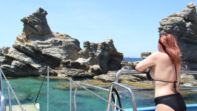 Ibiza: Lawatan Bot Es Vedrà dengan Berhenti Berenang