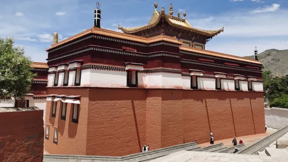 [Vertrek vanaf Lanzhou] Dagtocht Labrang Klooster, Sangke Grasland & Ganga Mijing
