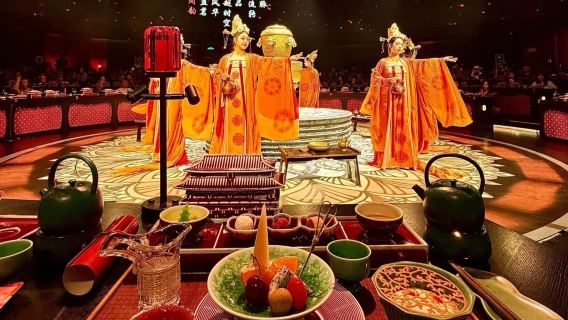 Empress Wu's Grand Feast - A Royal Song and Dance Show of Tang Dynasty Culture
