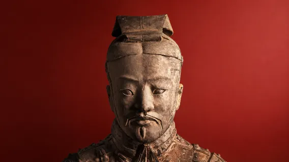 Endagstur til Kejser Qinshihuangs mausoleum (Terrakottahæren) / Valgfri tur til Huaqing-paladset eller rundvisning i lille gruppe (15 personer)