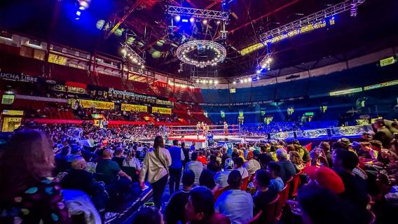 Mexico City: Mexican Lucha Libre Experience & Mezcal Tasting