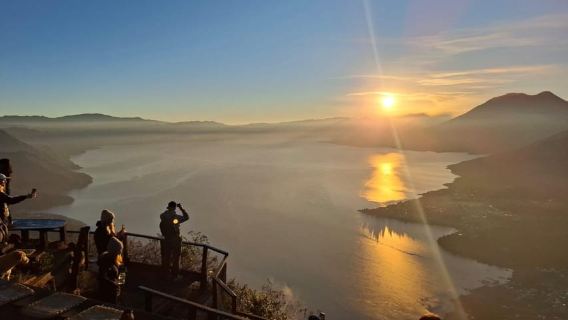 Desde Panajachel: Excursión al amanecer a la cima del 'Cerro Nariz del Indio'
