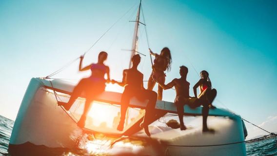 Mauritius: Northern Sunset Catamaran Cruise, Drinks & Snacks