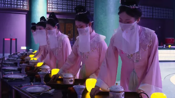 Tianjin: Century-old Zhuangwang Mansion Ritual Banquet | Courtyard Tour & Ancient Costume Experience