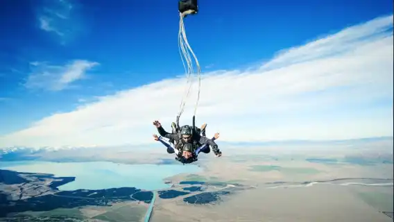 New Zealand Mount Cook Parachuting- Challenge Your Own Adventure - Tandem Parachuting with an Instructor - A Must-See Spot in New Zealand's South Island