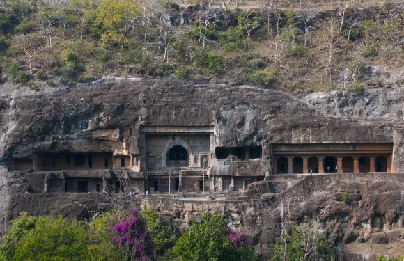 奧蘭加巴德全日城市遊連阿旖陀及埃洛拉石窟