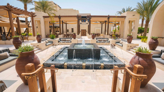 Einfacher Transfer von Dubai/Abu Dhabi zu den Wüstenhotels von Al Wathba