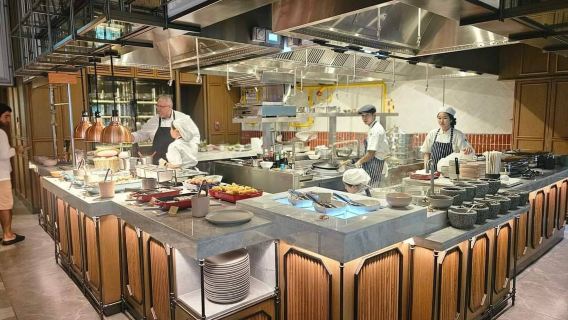 Pacchetti gastronomici raffinati al The Landmark Bangkok