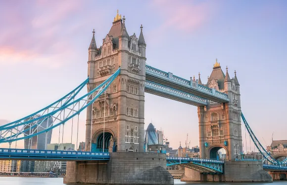 英國機場接送倫敦希思羅蓋特威克盧登斯坦德曼徹斯特愛丁堡接機送機