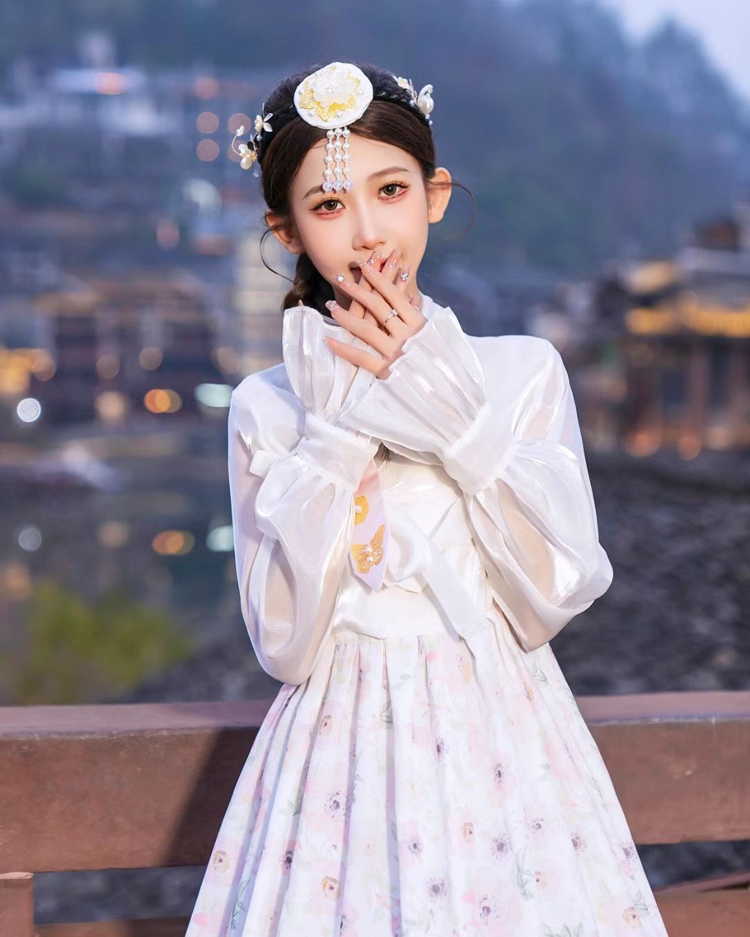 Qinhuangdao Travel Photography[Driver and director + makeup and clothing + itinerary customization + aerial micro-film + free negatives + no limit on the number of people]