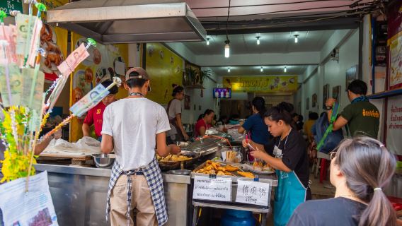 Chiang Mai: Michelin Food Walking Tour