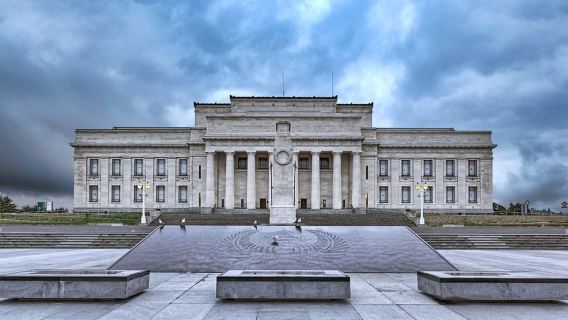 Окленд: экскурсия по городу с дегустацией вин и черным песчаным пляжем