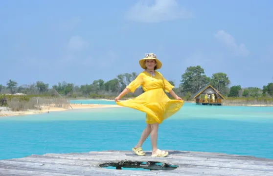 民丹島迷你沙漠及藍湖之旅，包括攝影、ATV、海鮮午餐及SPA選項