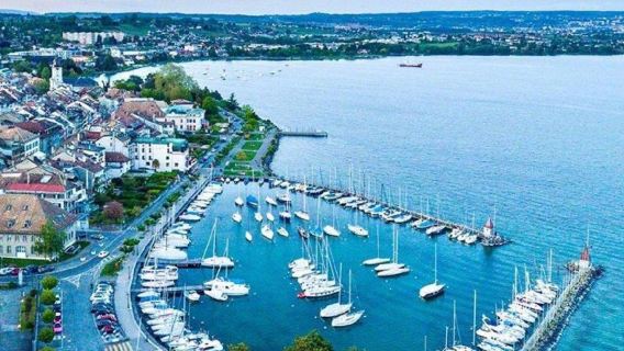Morges Chillon Castle + Lavaux Vinorama + Lausanne Olympic Park (Chinese-speaking Driver)