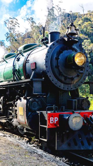 Blue Mountains Hightlights Tour | Heritage Zig Zag Steam Railway + Scenic World Three Cable Cars Experience