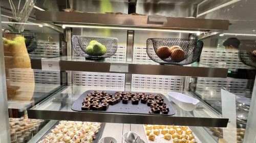 UAE|Zayed International Airport/AUH airport VIP lounge pass|waiting/transfer/rest/dining 4