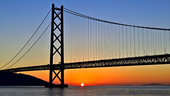 Passeio romântico de um dia para ver as Lágrimas Azuis na Ilha Awaji | Busca pelo brilho noturno do mar [Partida opcional de Namba/Umeda]