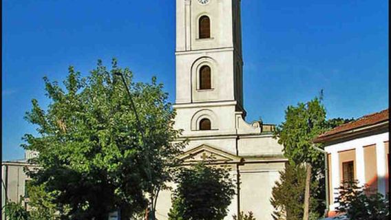 Ακουστική Περιήγηση στα Κορυφαία Σημεία της Σάμπατς: Αρχιτεκτονικοί και Πολιτιστικοί Θησαυροί