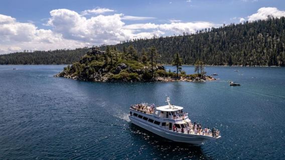 South Lake Tahoe: Emerald Bay Cruise with Full Bar