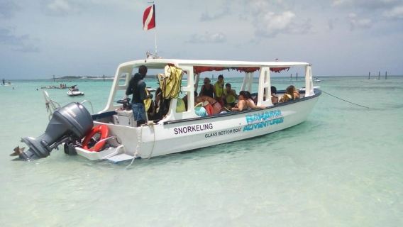 Nassau: Glass Bottom Boat and Snorkelling Tour